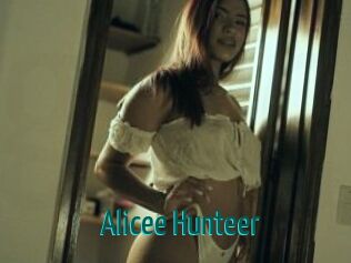 Alicee_Hunteer