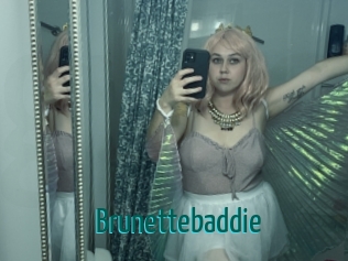 Brunettebaddie