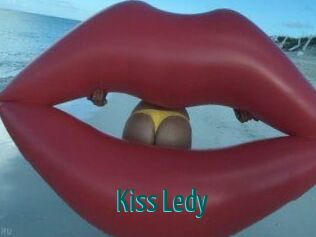 Kiss_Ledy