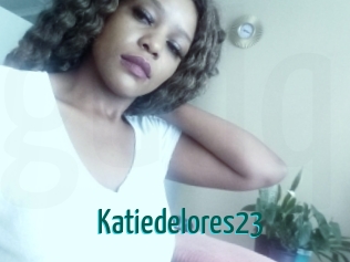 Katiedelores23