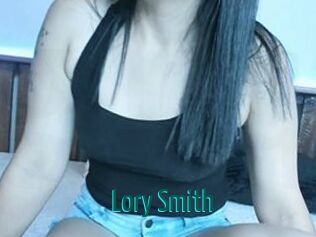 Lory_Smith