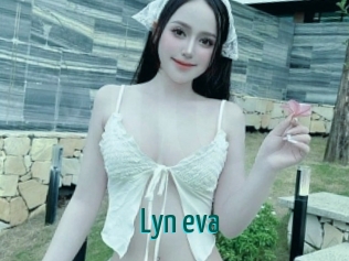 Lyn_eva