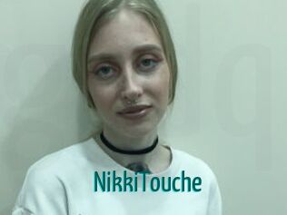 NikkiTouche