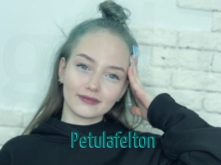 Petulafelton