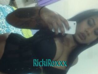 RickiRoxxx