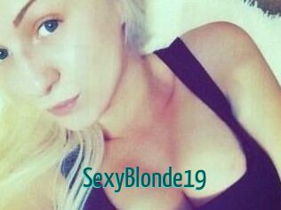 SexyBlonde_19