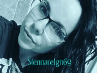 Siennareign69